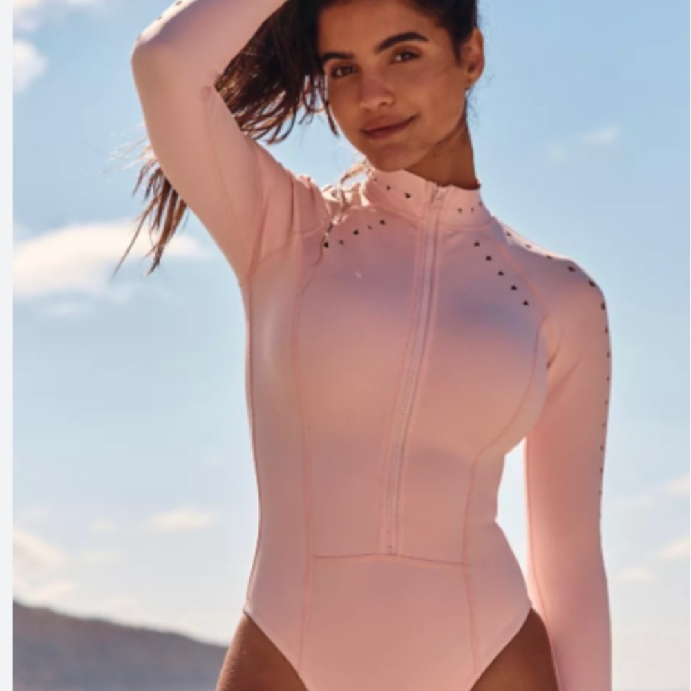 GIGI C Pink Long-Sleeve Zip Front One-Piece Swimsuit